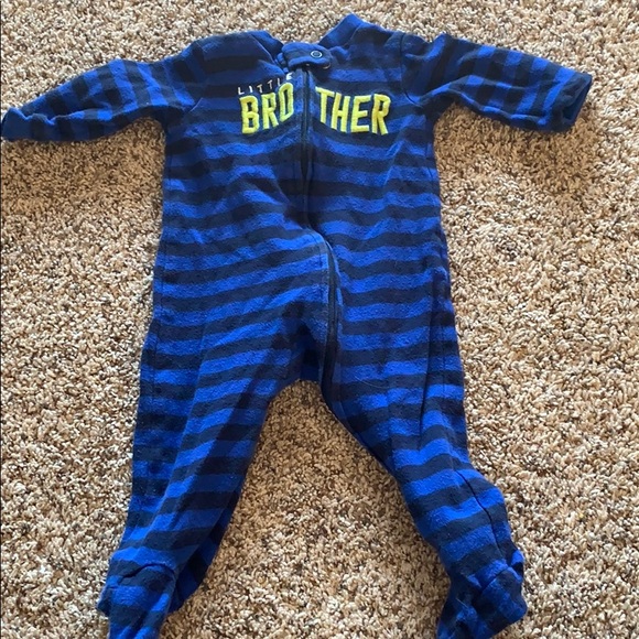 Baby boy 6 month sleepers - Picture 7 of 7